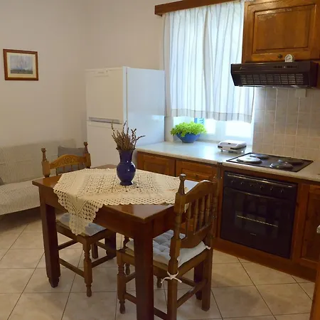 Irini's House * Triovasalos